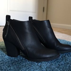 Women’s DV Jameson Double Zip Booties - BLACK